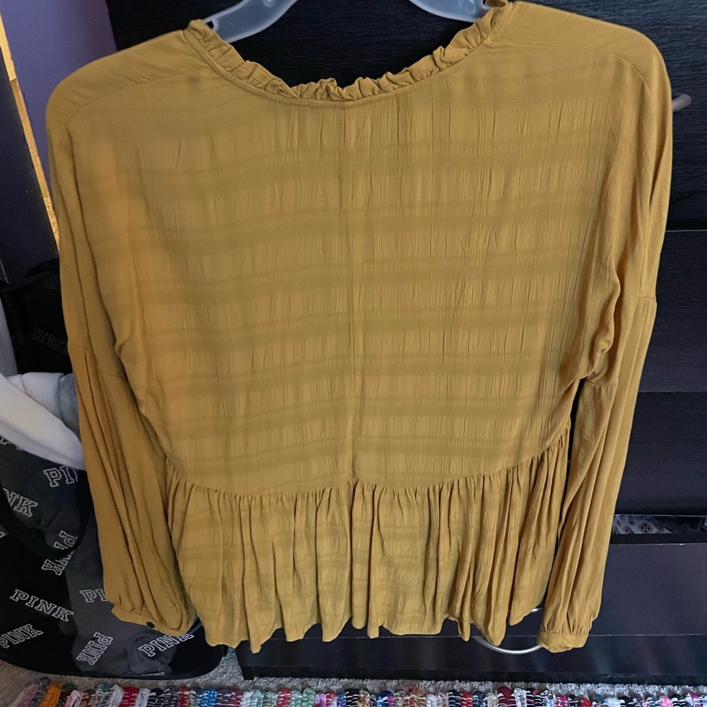 Women blouse - Picture 2 of 4